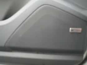 Porsche Cayenne (0) thumbnail 38