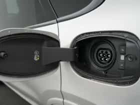 Porsche Cayenne (0) thumbnail 28