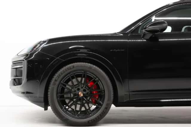 Porsche Cayenne (2026) thumbnail 5