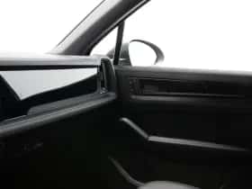 Porsche Cayenne (0) thumbnail 26