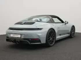 Porsche 911 (2025) thumbnail 5