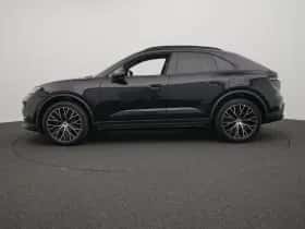 Porsche Macan (0) thumbnail 2