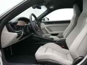 Porsche 911 (0) thumbnail 17