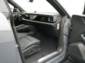 Porsche Macan (0) thumbnail 21