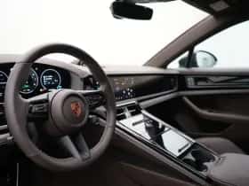 Porsche Panamera (0) thumbnail 16