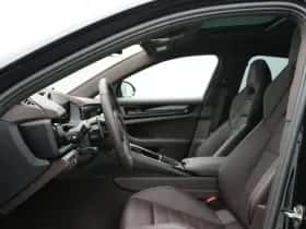Porsche Panamera (0) thumbnail 17