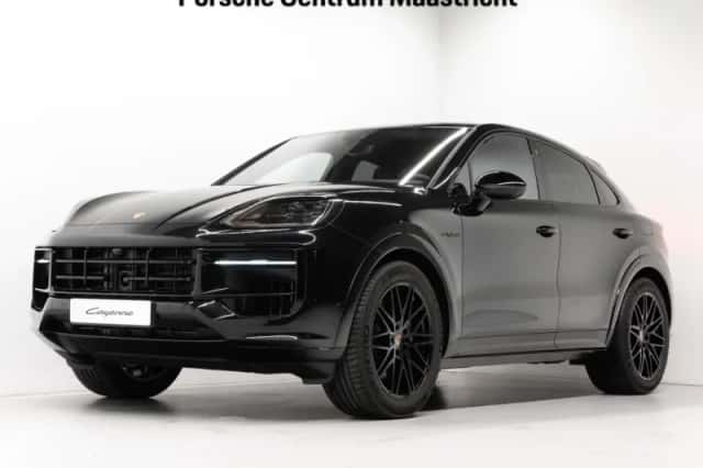 Porsche Cayenne (2026) thumbnail 1