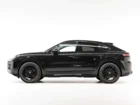 Porsche Cayenne (0) thumbnail 2