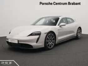Porsche Taycan (2024) thumbnail 1