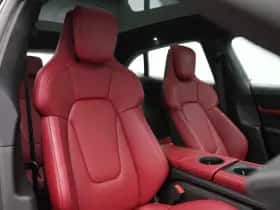 Porsche Taycan (2024) thumbnail 29