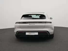 Porsche Taycan (2024) thumbnail 4