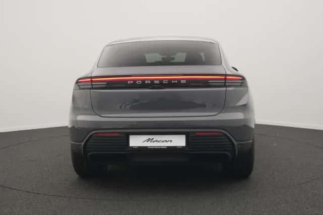 Porsche Macan (2026) thumbnail 4