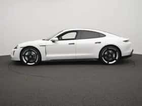 Porsche Taycan (2023) thumbnail 2