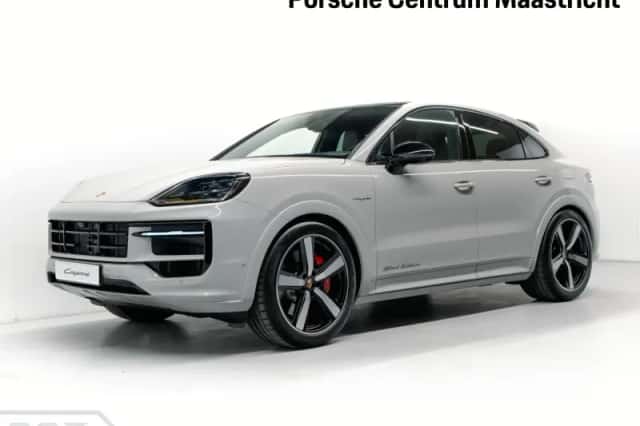 Porsche Cayenne (2026) thumbnail 1