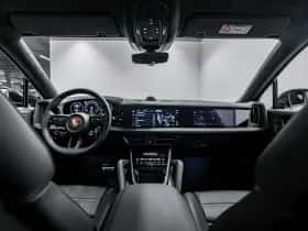 Porsche Cayenne (0) thumbnail 18