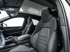 Porsche Cayenne (0) thumbnail 5