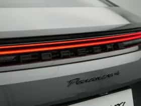 Porsche Panamera (0) thumbnail 15