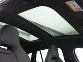 Porsche Panamera (0) thumbnail 22