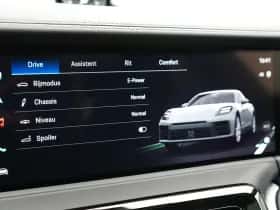 Porsche Panamera (0) thumbnail 30