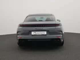 Porsche Panamera (0) thumbnail 4