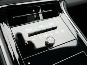 Porsche Panamera (0) thumbnail 32