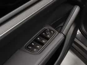 Porsche Cayenne (0) thumbnail 18