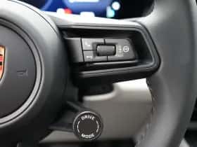 Porsche Macan (0) thumbnail 35