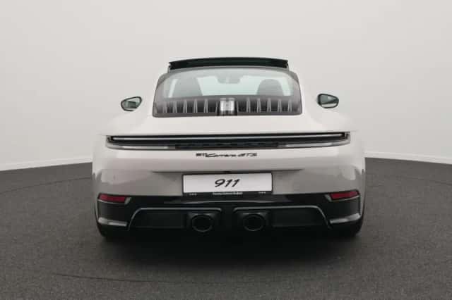 Porsche 911 (0) thumbnail 4