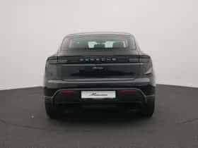 Porsche Macan (0) thumbnail 4