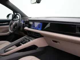 Porsche Macan (0) thumbnail 33