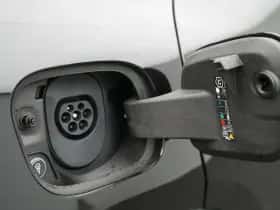 Porsche Macan (0) thumbnail 39
