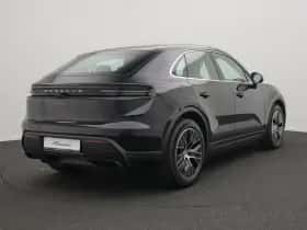 Porsche Macan (0) thumbnail 5