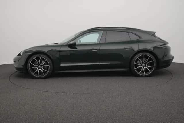 Porsche Taycan (2023) thumbnail 2