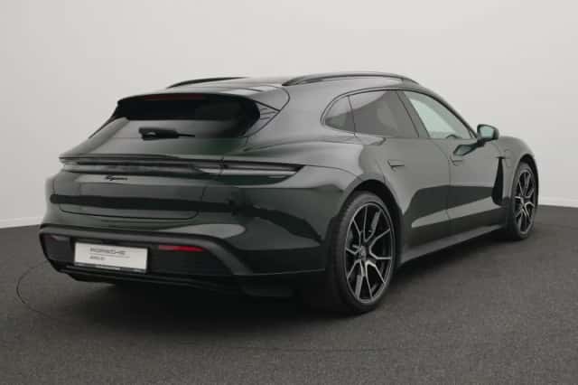 Porsche Taycan (2023) thumbnail 5