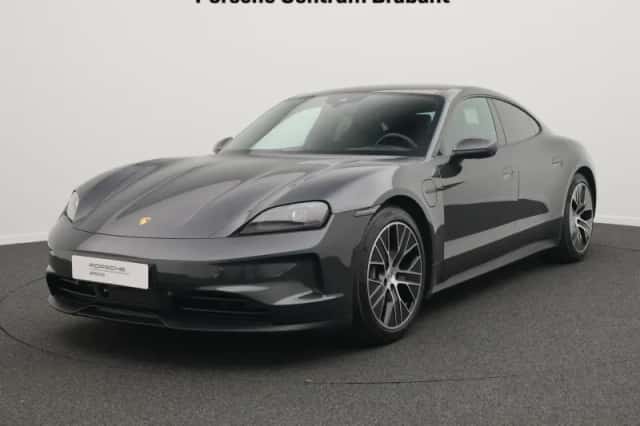 Porsche Taycan (2024) thumbnail 1