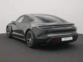 Porsche Taycan (2024) thumbnail 3