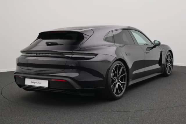 Porsche Taycan (2025) thumbnail 5