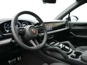 Porsche Cayenne (0) thumbnail 16