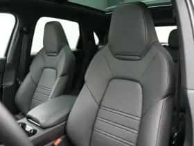 Porsche Cayenne (0) thumbnail 18