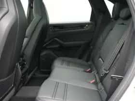 Porsche Cayenne (0) thumbnail 33