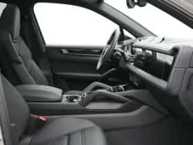 Porsche Cayenne (0) thumbnail 37