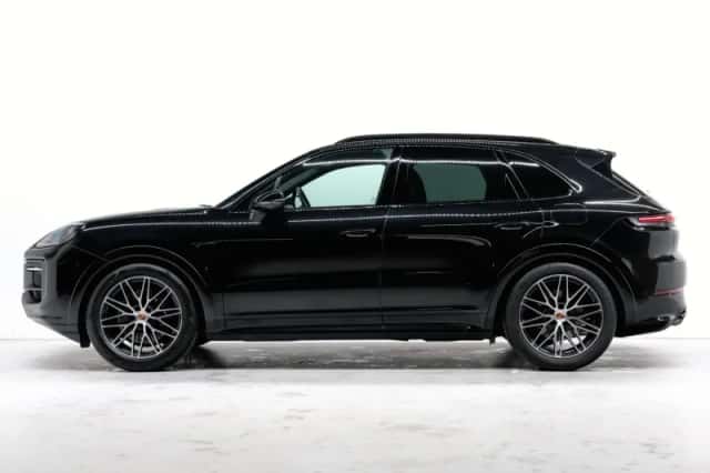 Porsche Cayenne (2026) thumbnail 2