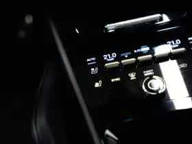 Porsche Cayenne (0) thumbnail 24