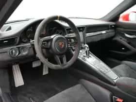 Porsche 911 (2020) thumbnail 13