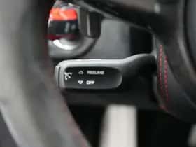 Porsche 911 (2020) thumbnail 26
