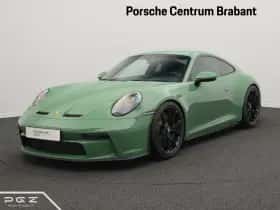 Porsche 911 (2021) thumbnail 1