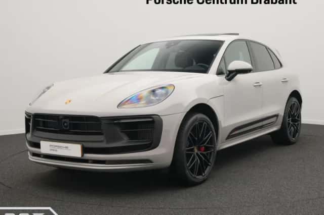 Porsche Macan (2023) thumbnail 1