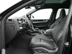 Porsche Cayenne (0) thumbnail 18