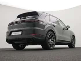Porsche Cayenne (0) thumbnail 10