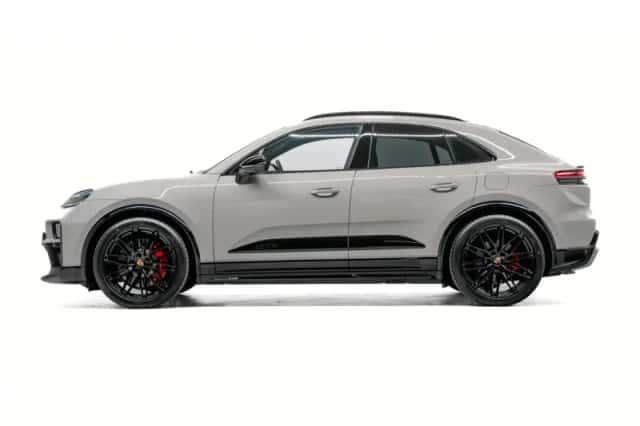 Porsche Macan (2026) thumbnail 2